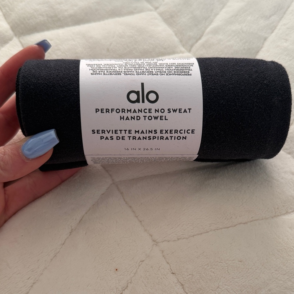 ALO Yoga Black Performance No Sweat Hand Towel